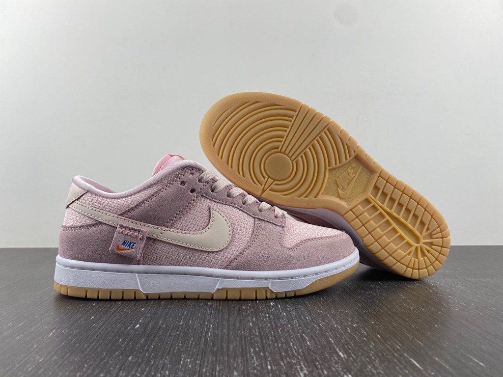 Dunk LowDZ5318-640